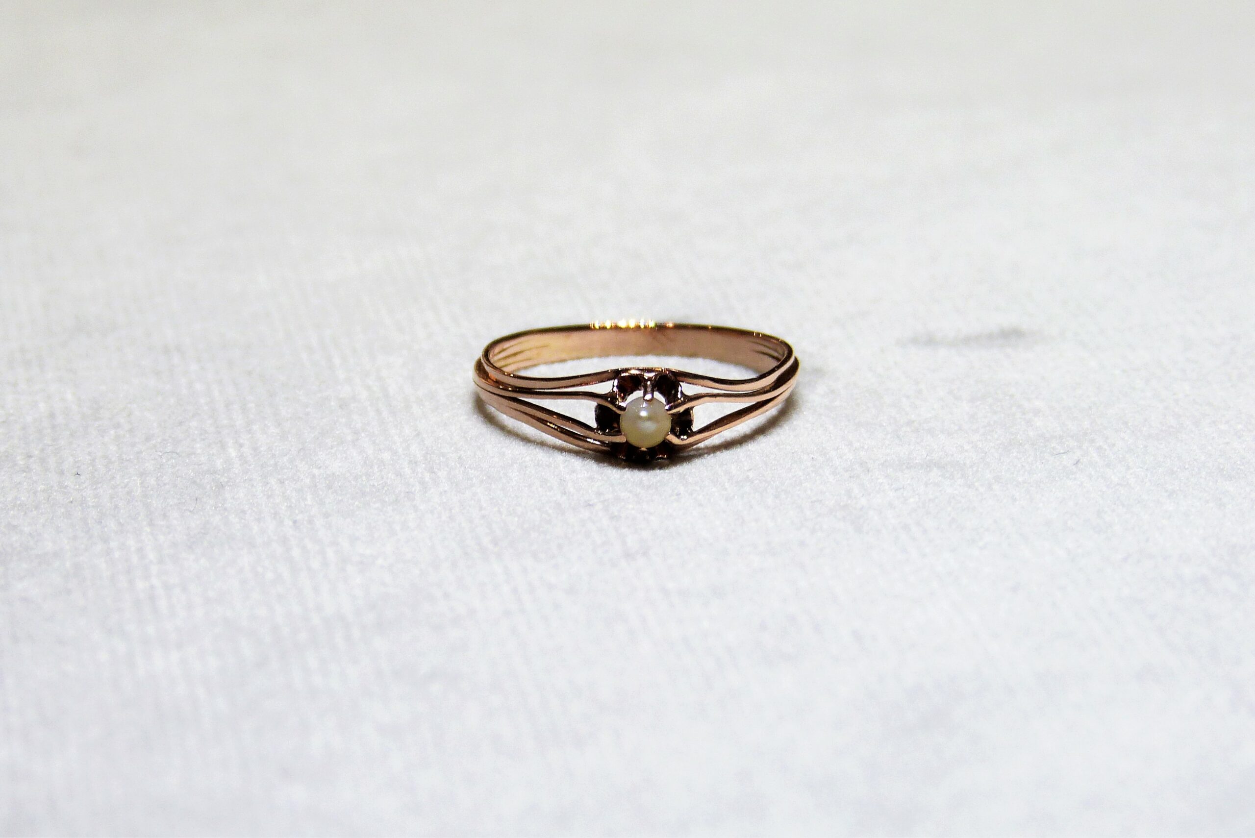 Bague or jaune perle de culture | Antiquités Julie Schon-Grandin